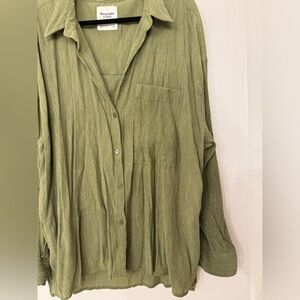 Abercrombie & Fitch Oversized Button Up Top